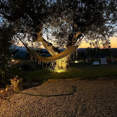 La Bella Addormentata וילה Castilenti